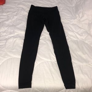 Lululemon black leggings